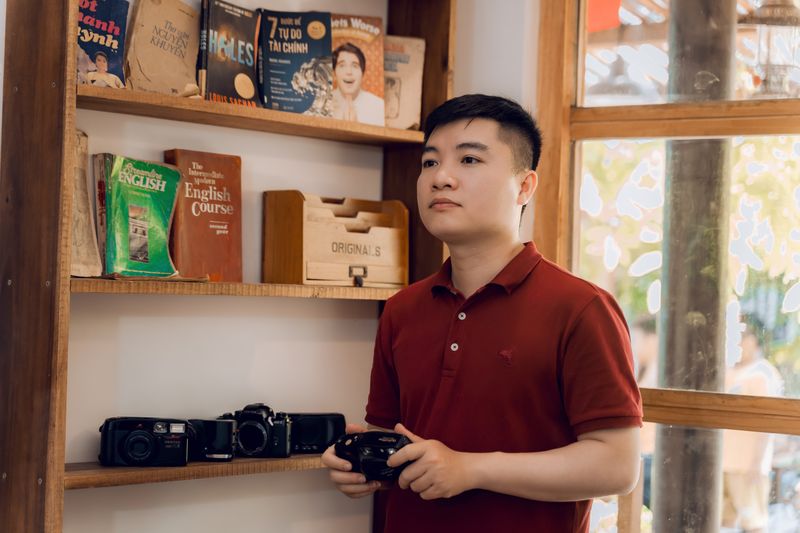 VỘI VÀNG – TÔI ĐANG VỘI HAY AI VỘI?